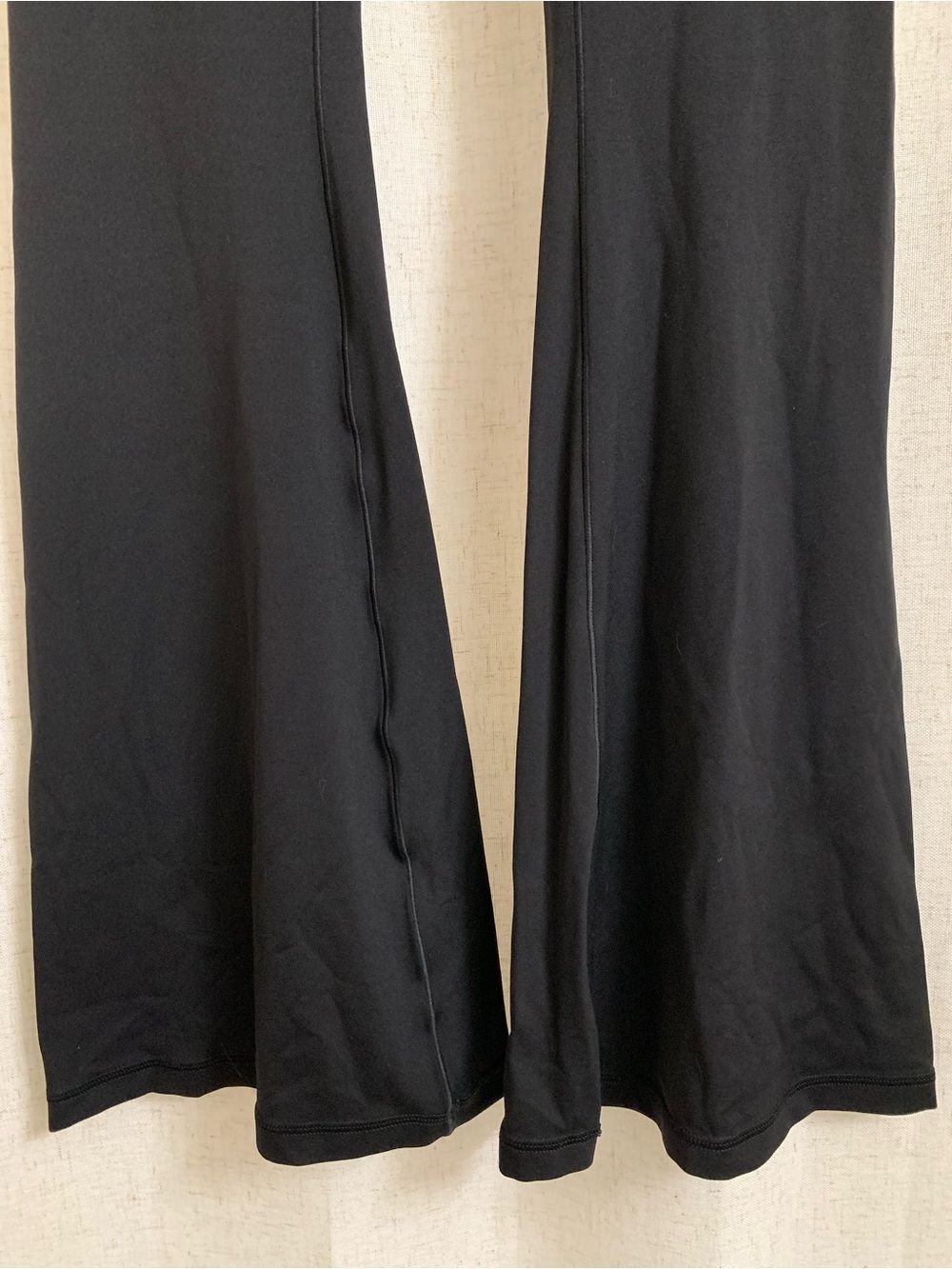 Offline Aerie Real Me Hi Rise Black Flare Yoga Leggings Crossover Waistband Med - Picture 3 of 8